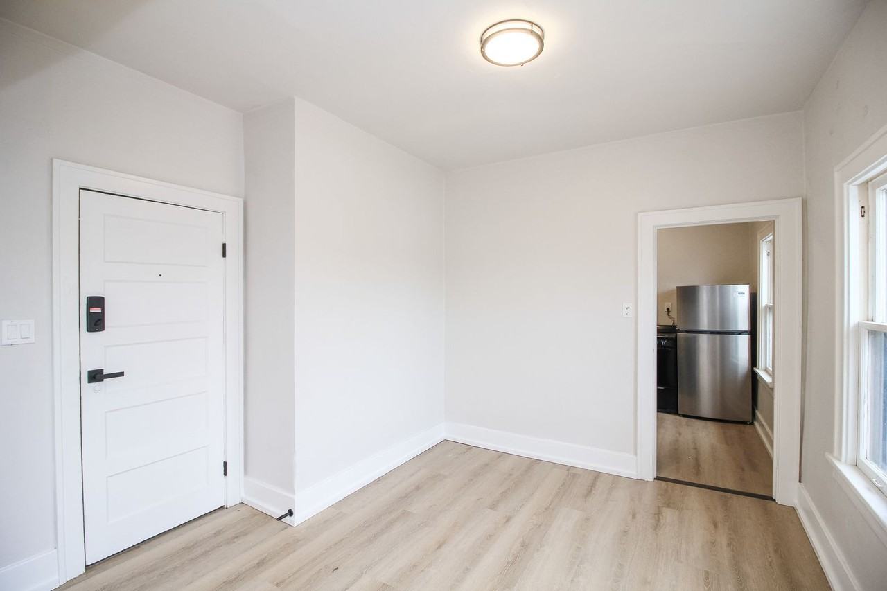 The Whitney - Photo 4 of 22