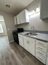 Powell Court Villa - Photo 1 of 1