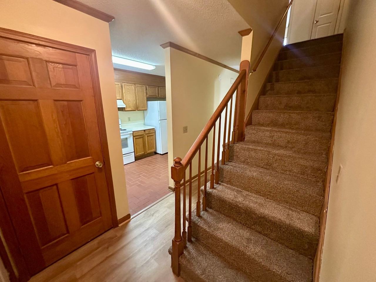 28 Highland Ave #C - Photo 2 of 9