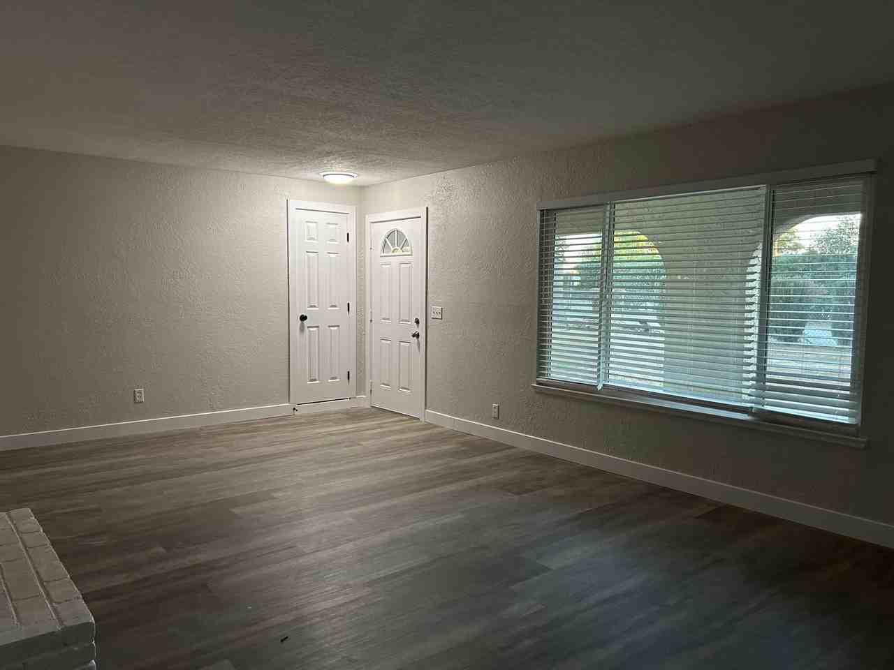 28080 Eller Way - Photo 4 of 13