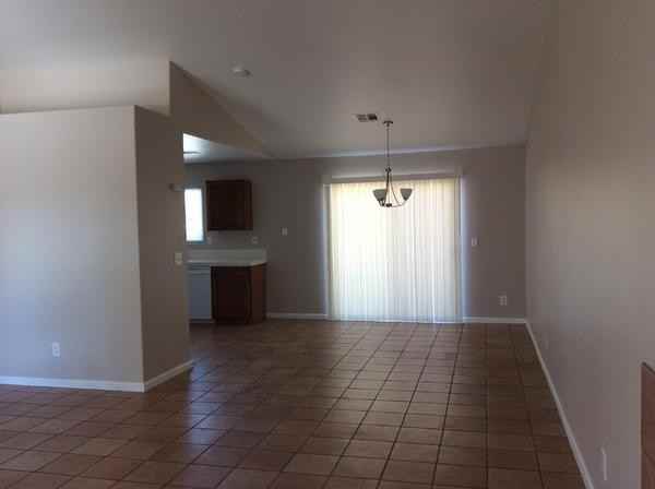 15203 Avenida Ramada - Photo 3 of 14