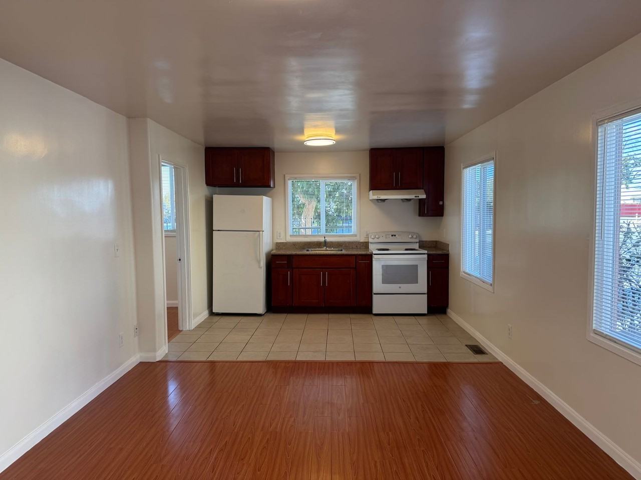 12448 San Pablo Ave #A - Photo 2 of 6