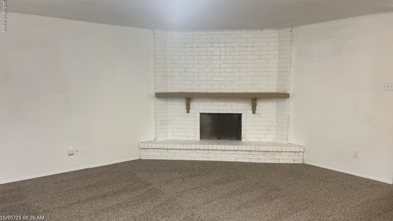 614 Live Oak Dr - Photo 3 of 29