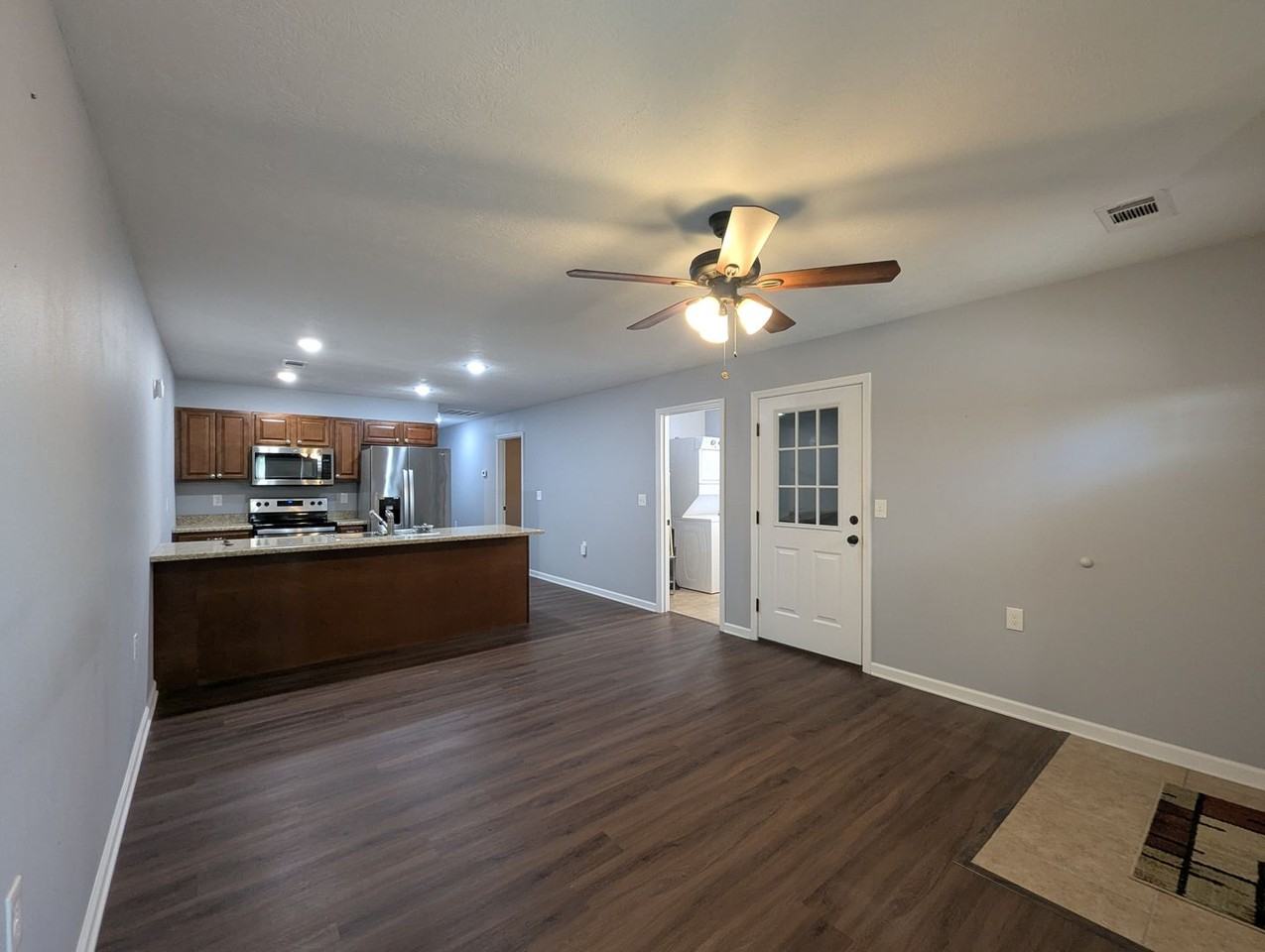 1423 Mclain St #2 - Photo 4 of 15