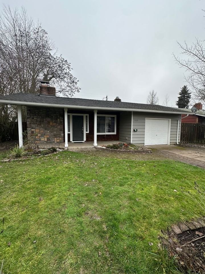 1335 Nw 11th St - Photo 2 of 24