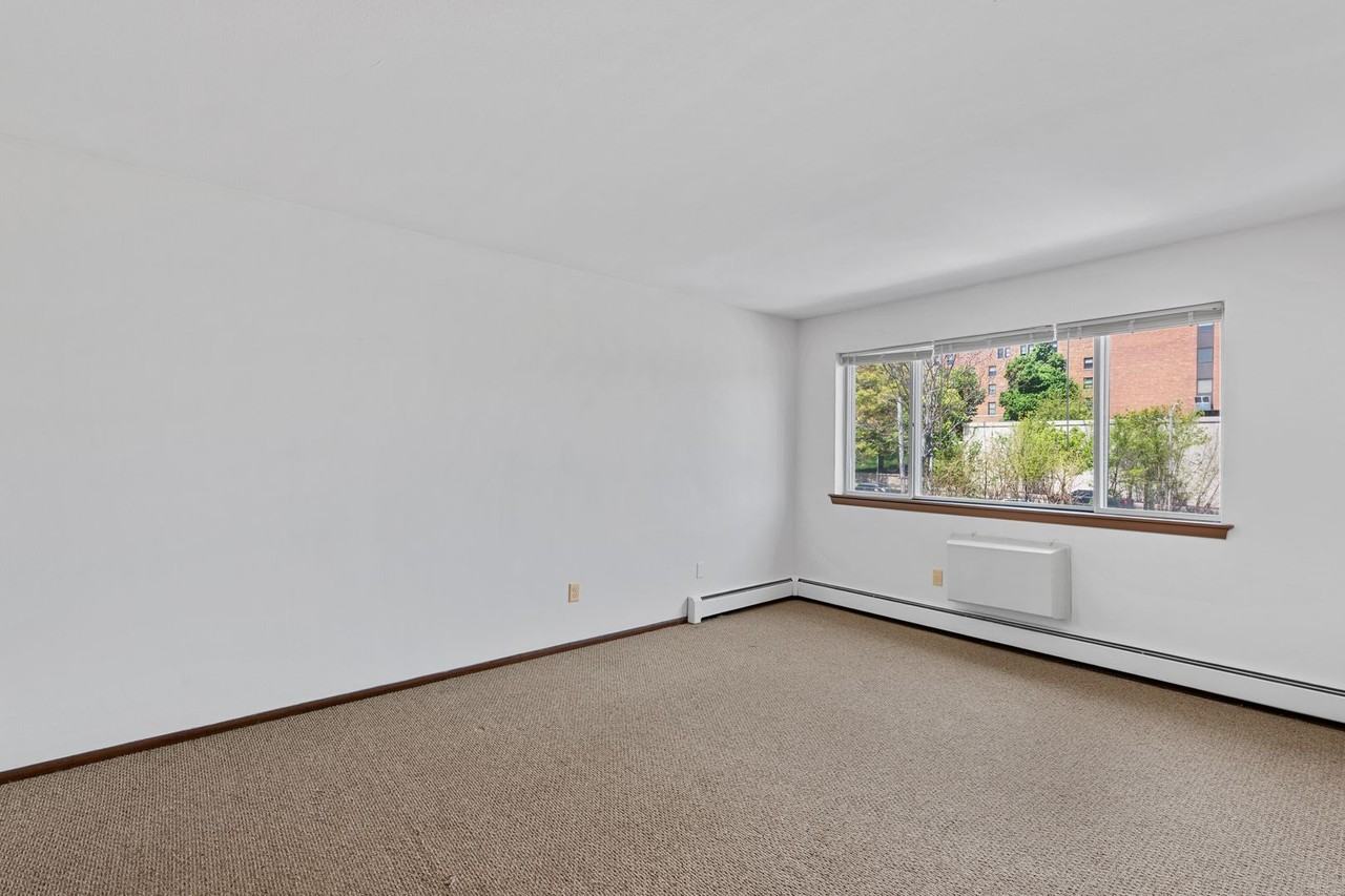 The Aspen - Photo 2 of 18