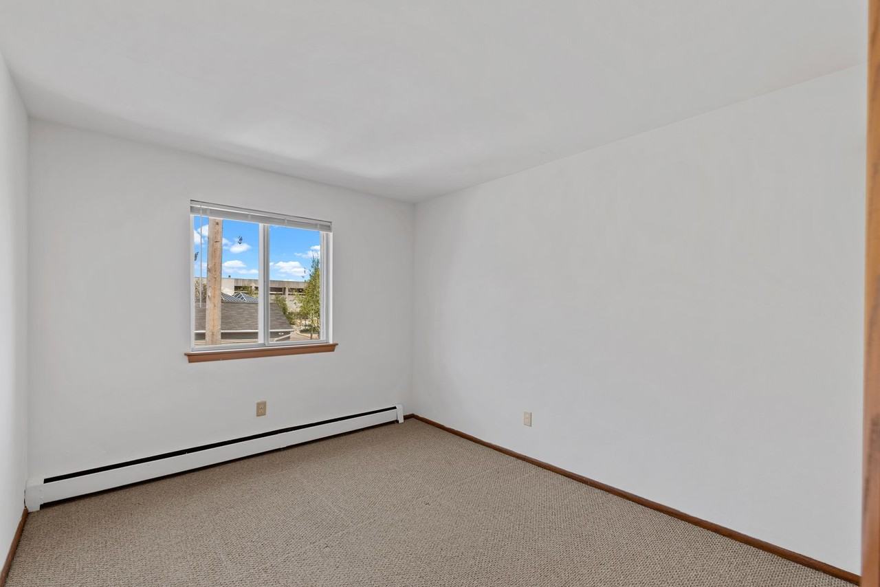 The Aspen - Photo 4 of 18