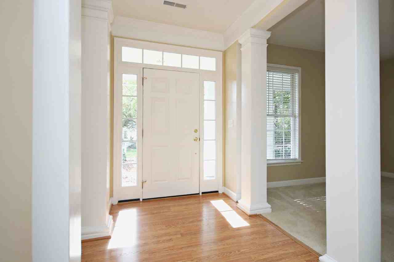 5496 Hill Top St - Photo 4 of 14