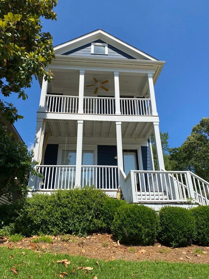 129 Carolina Ct - Photo 4 of 35