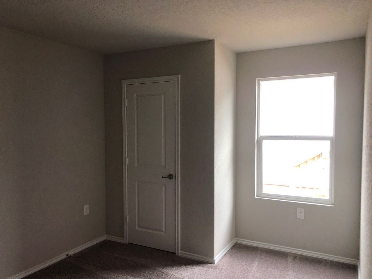 13431-Ashworth Blvd - Photo 4 of 21