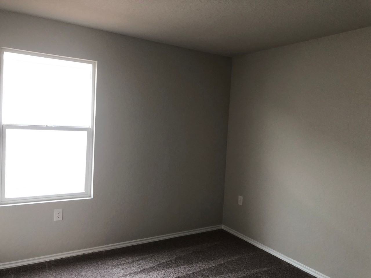 13431-Ashworth Blvd - Photo 3 of 21