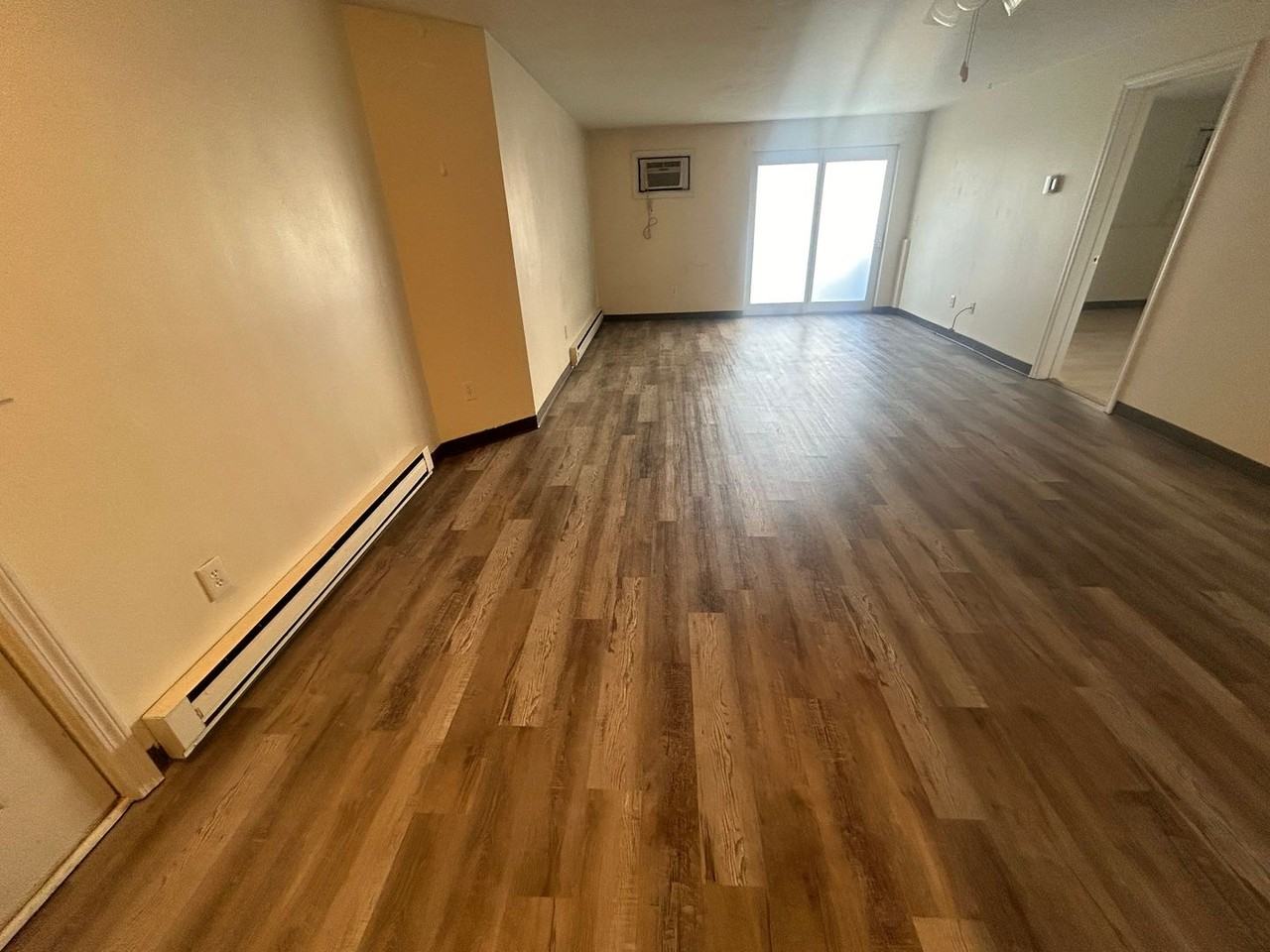 11 Gibbs St - Photo 5 of 21