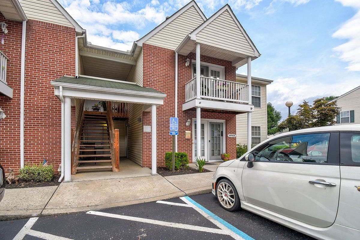 Bayberry Place - Photo 7 of 23