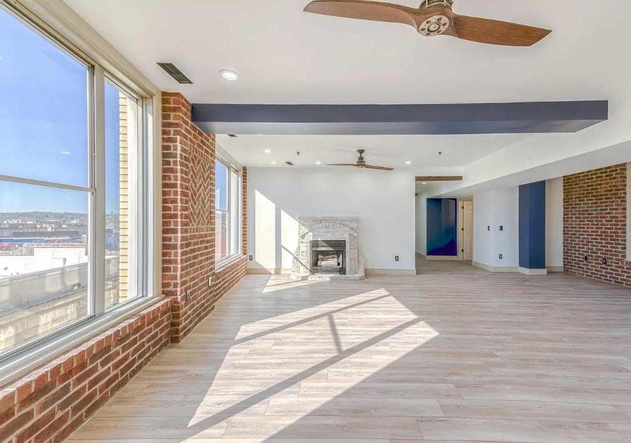 200 E Main St #500 - Photo 6 of 28