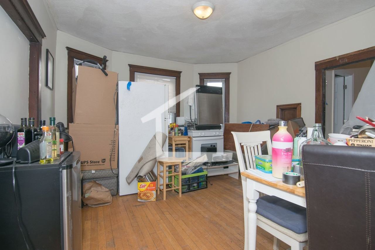 34 Chester Street - Photo 5 of 11