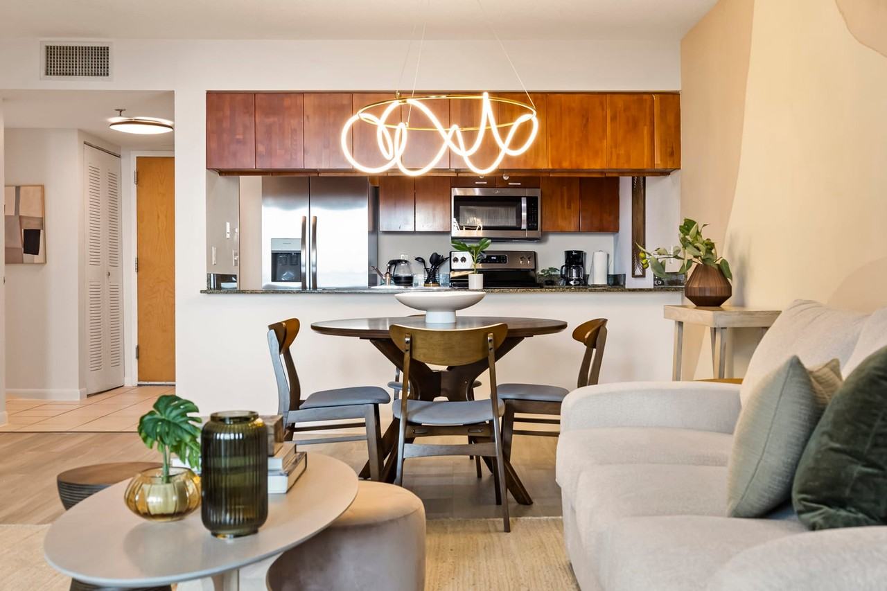 1200 Brickell Bay Dr #1044561P - Photo 5 of 20