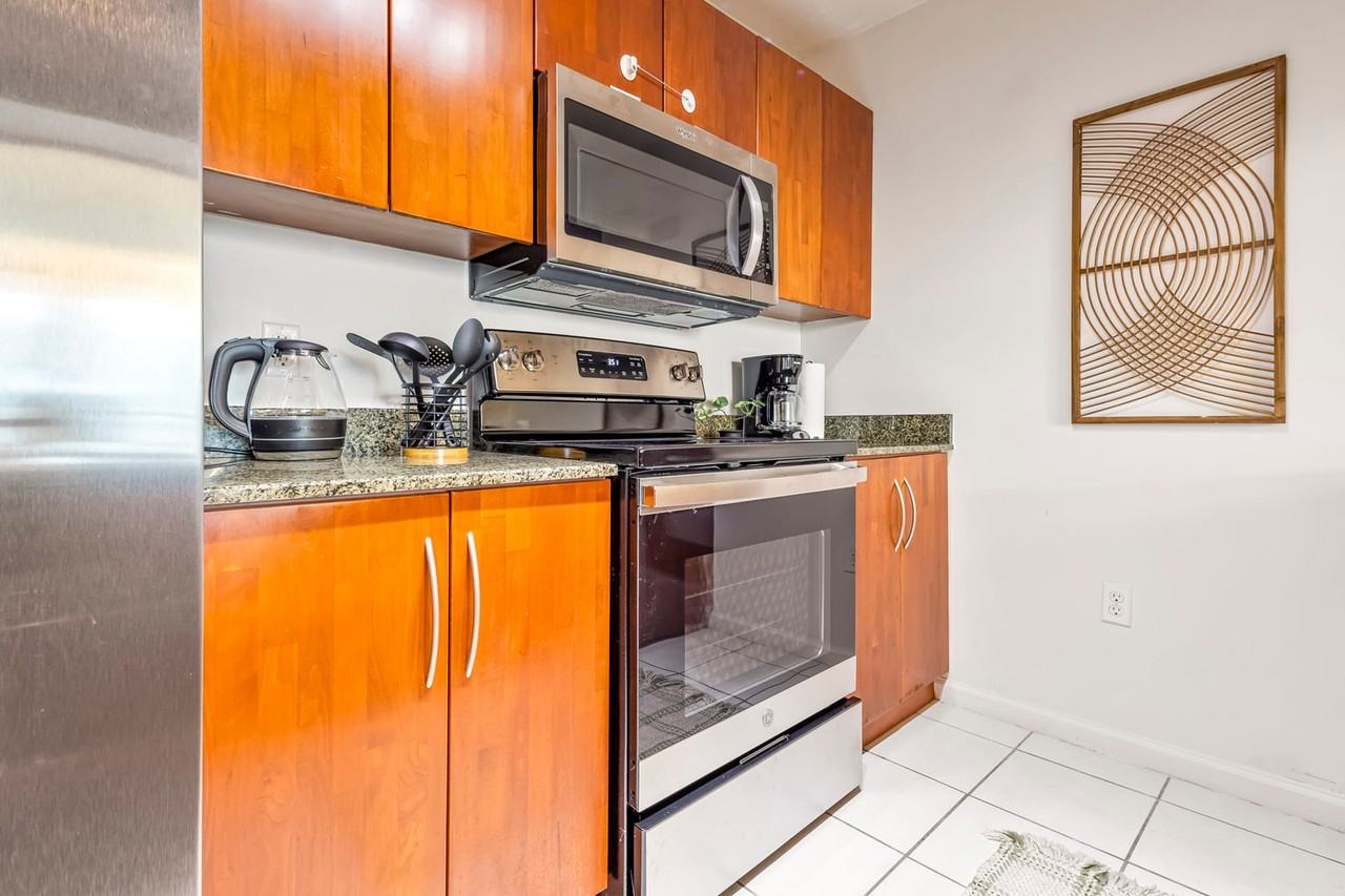 1200 Brickell Bay Dr #1044561P - Photo 6 of 20