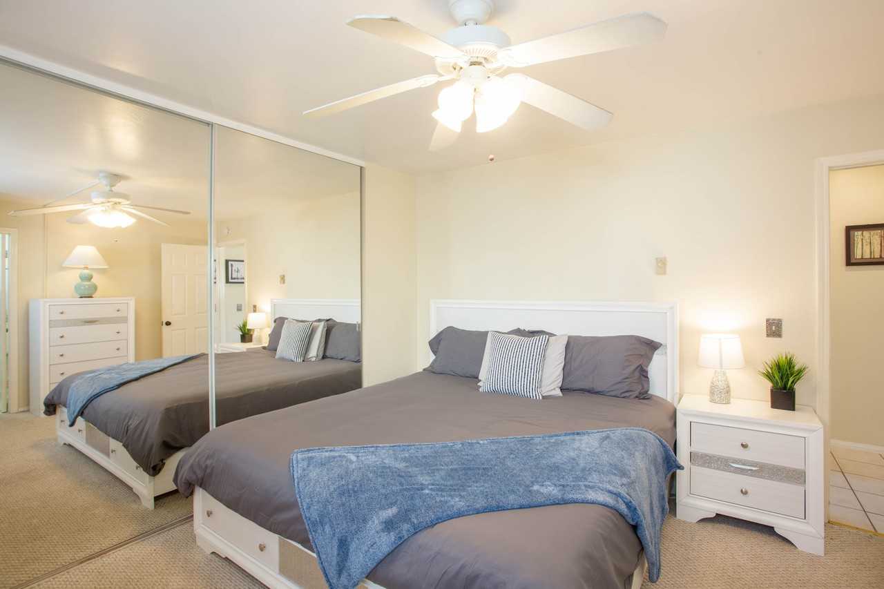 4011 Lamont Street #2G - Photo 3 of 22