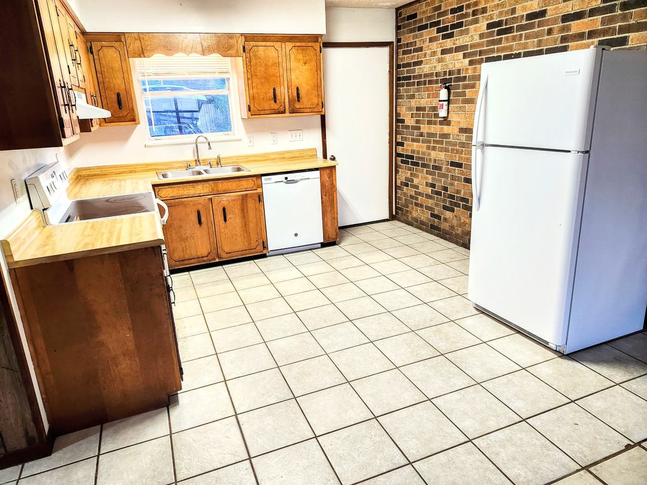 6724 Chipewa St #6724 - Photo 4 of 28