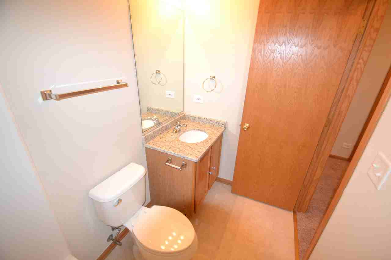 16755 S Morel St - Photo 3 of 7