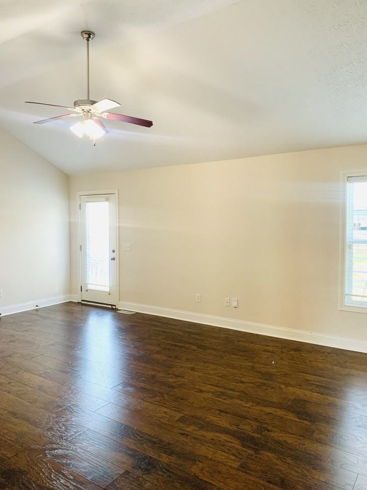 1664 Calgary Way #NA - Photo 3 of 21