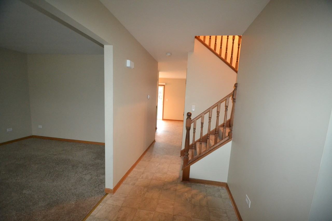 1424 North Ave - Photo 2 of 12