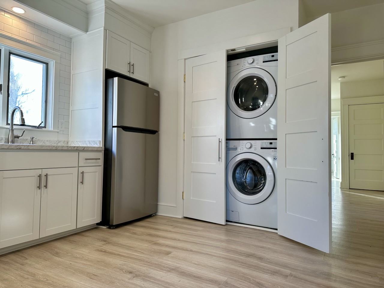 92 Court St #2 - Photo 3 of 15