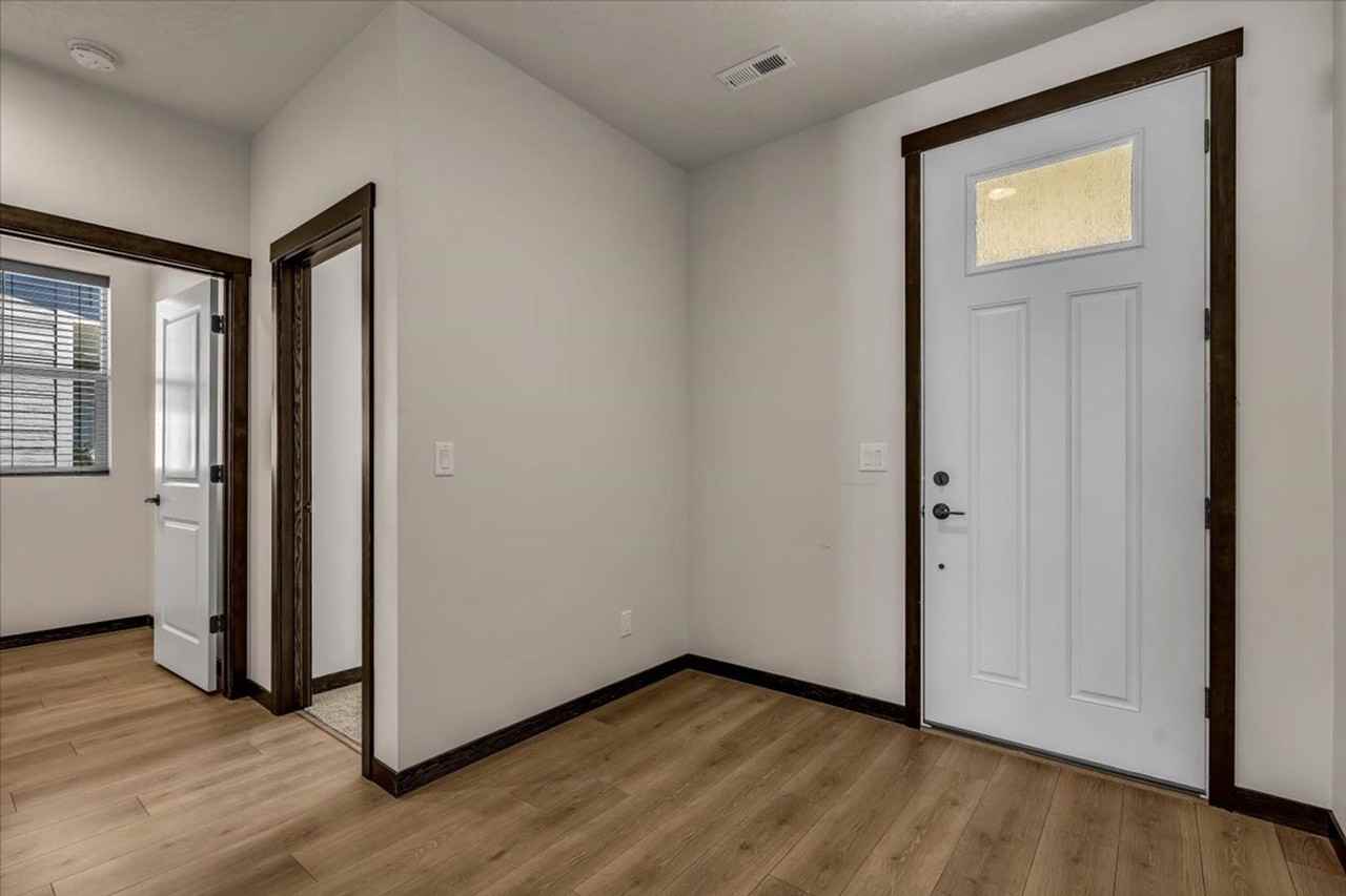 2877 N Corvus St - Photo 6 of 30