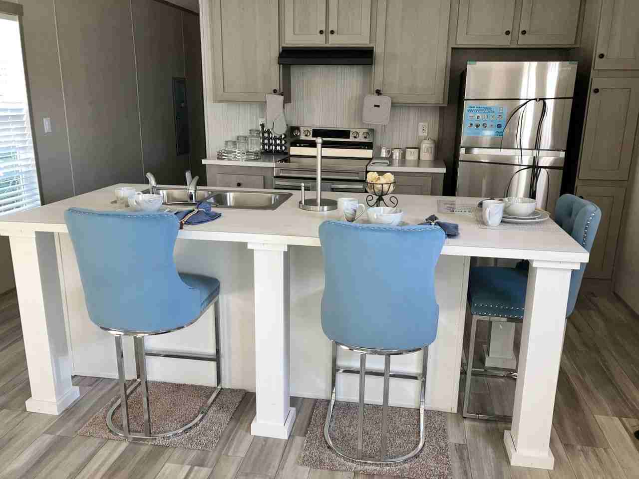 3559 Joycliff Road - Photo 5 of 39