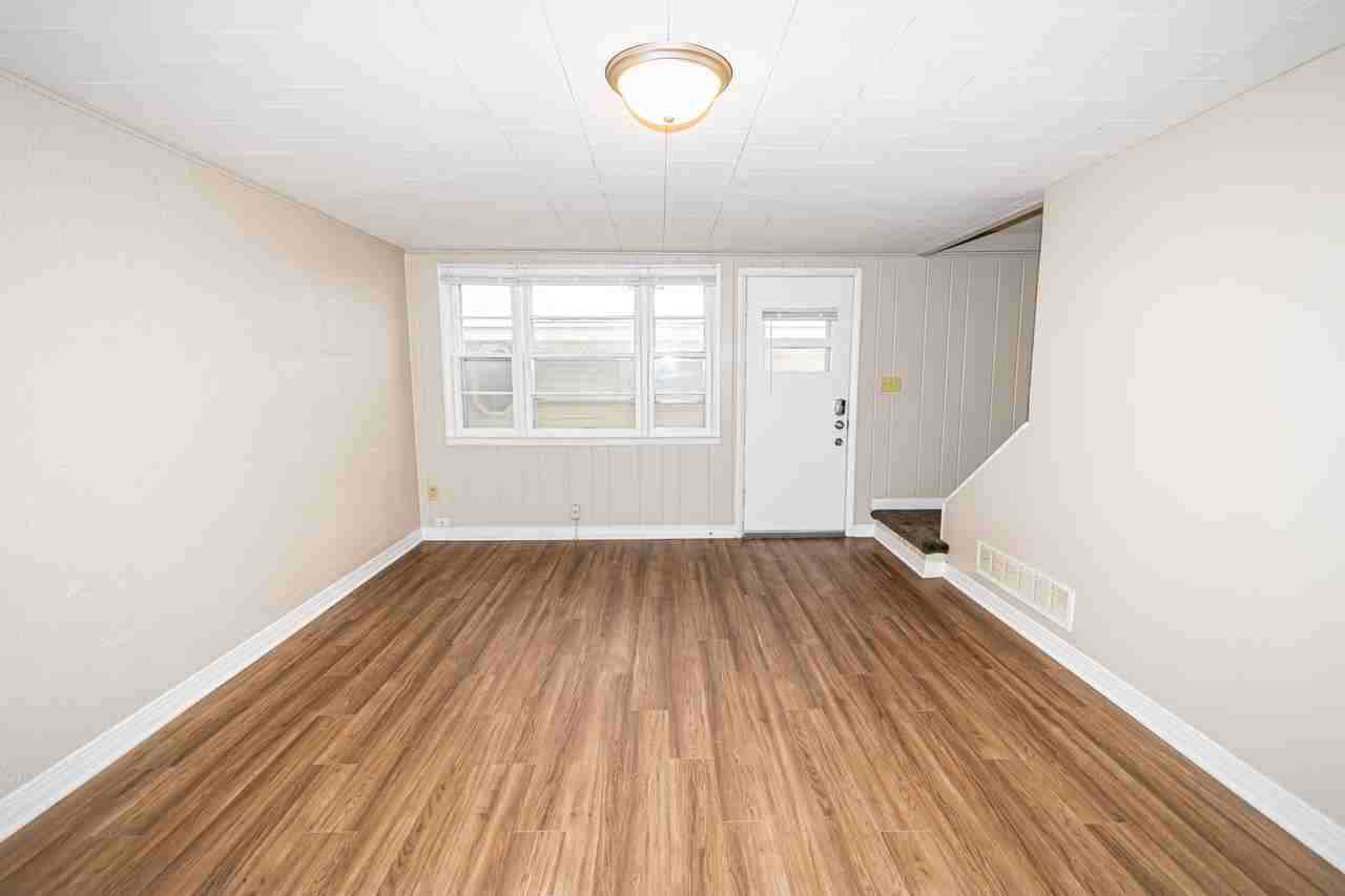 1000 E. Washington - Photo 6 of 14