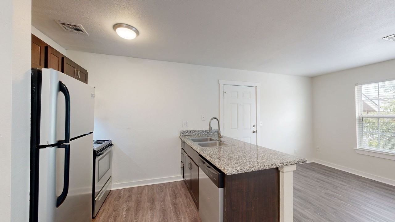 Bennett Ridge Apartments - Photo 5 of 40