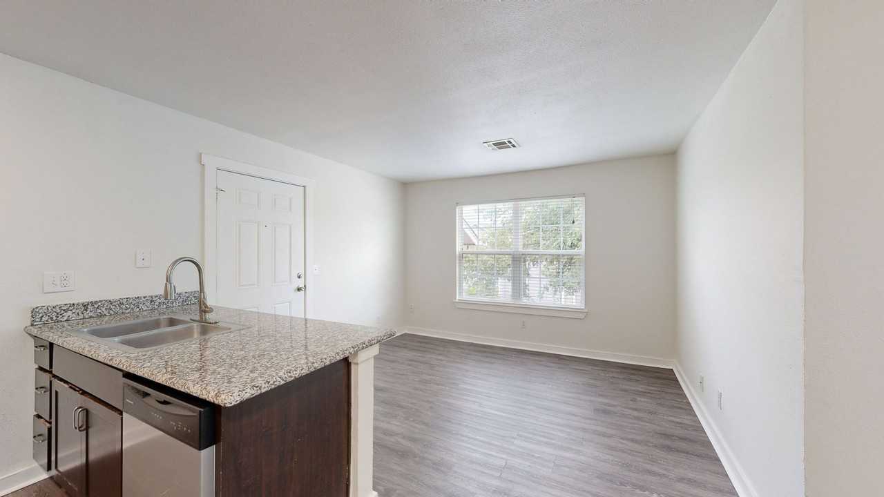 Bennett Ridge Apartments - Photo 7 of 40