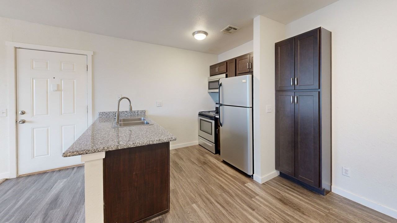 Bennett Ridge Apartments - Photo 6 of 17