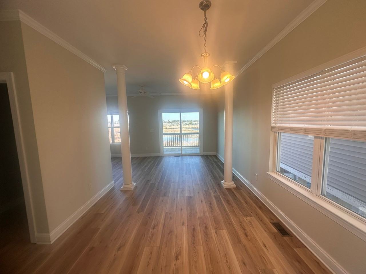 399 N New River Dr #C - Photo 4 of 25