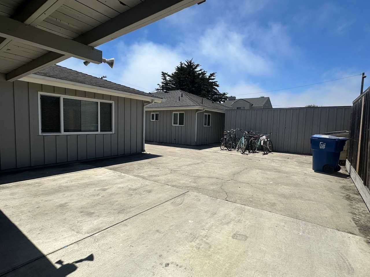 6796 Del Playa Dr - Photo 4 of 19