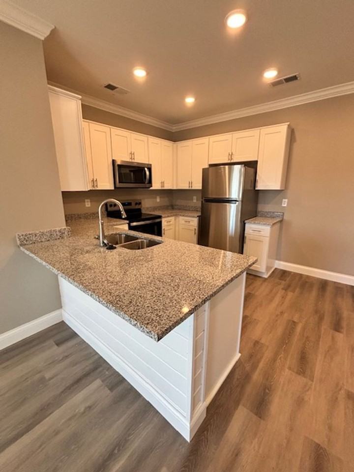 5330 Bakers Spring - Photo 7 of 16