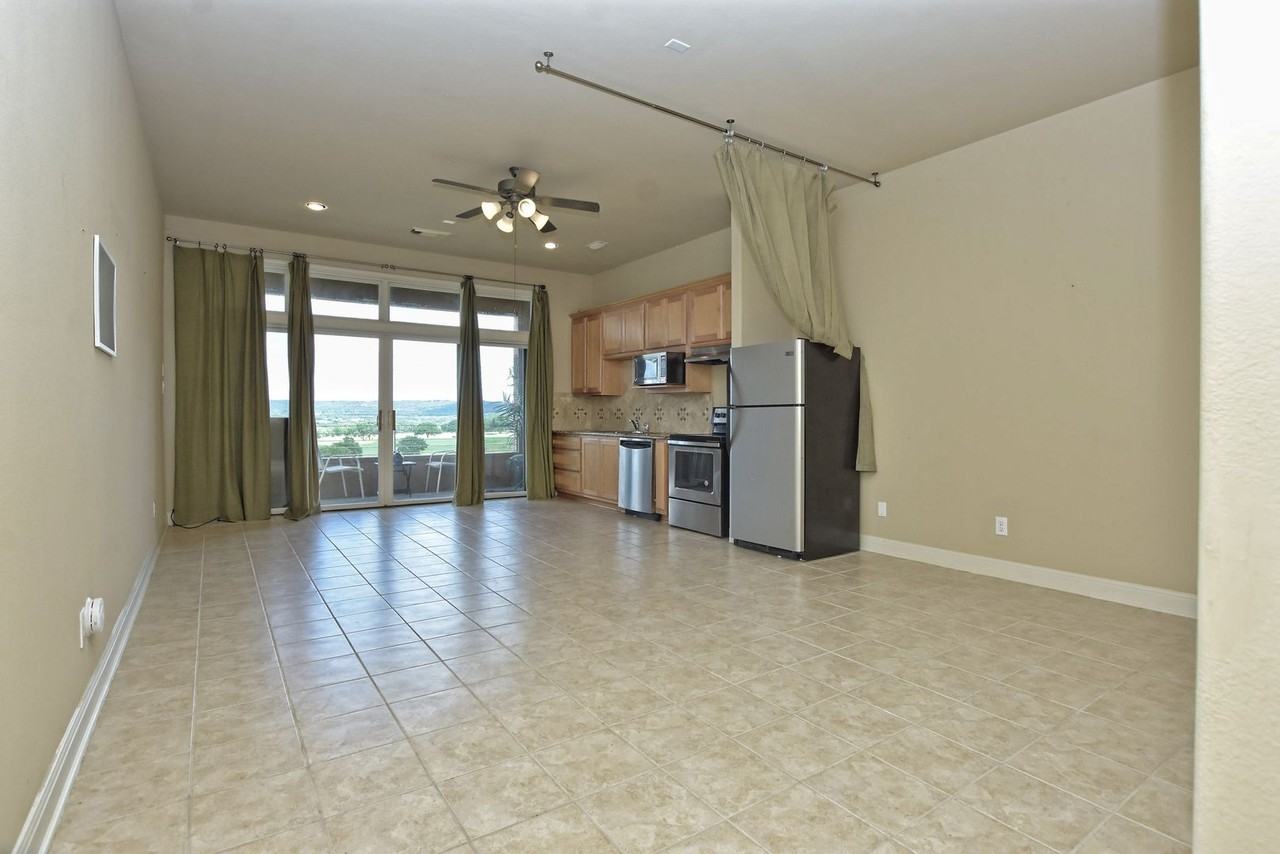 1908 Kahala Sunset Dr #D - Photo 3 of 39