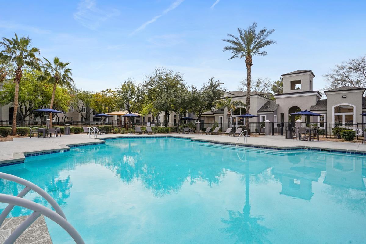 3010 W Yorkshire Dr - Photo 6 of 32