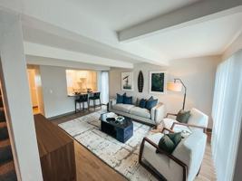 featured image of 94-207 Waipahu Street