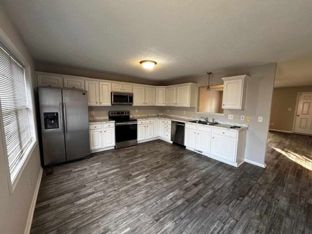 239 Northwynd Cir - Photo 2 of 12