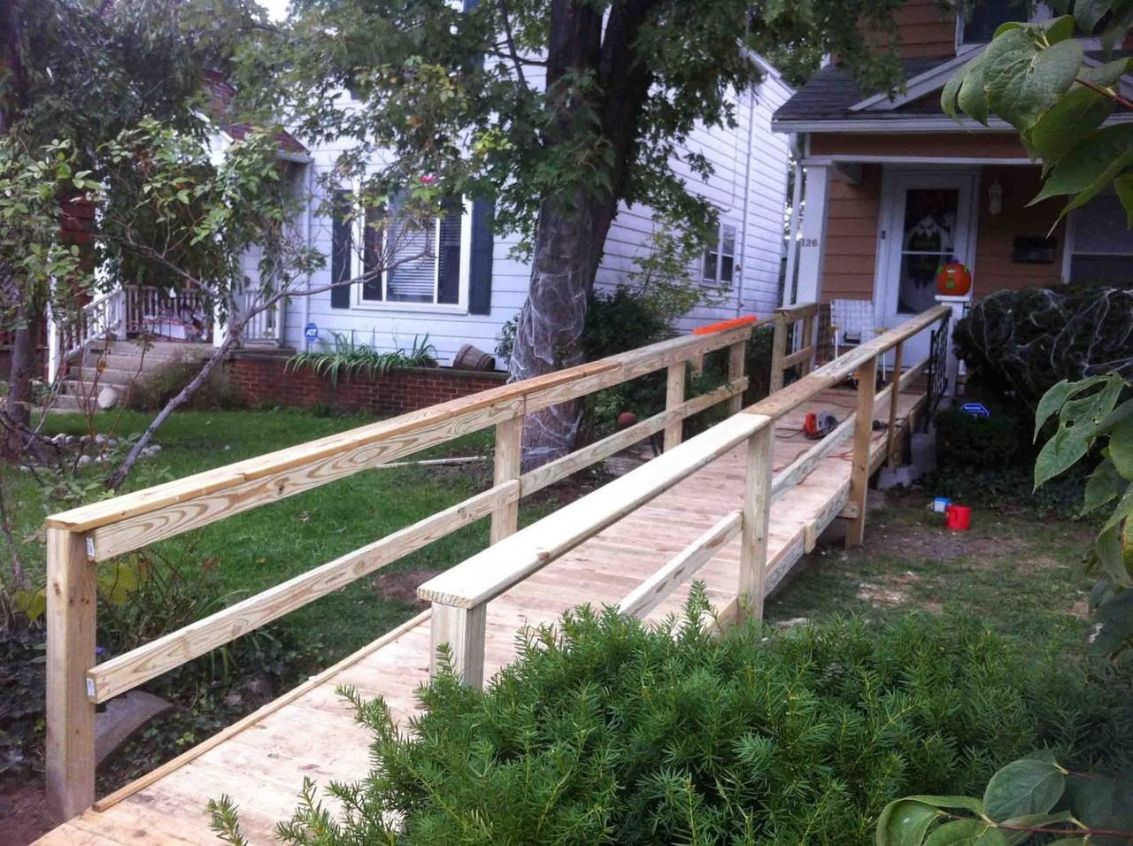 126 Edgar Ave - Photo 2 of 10