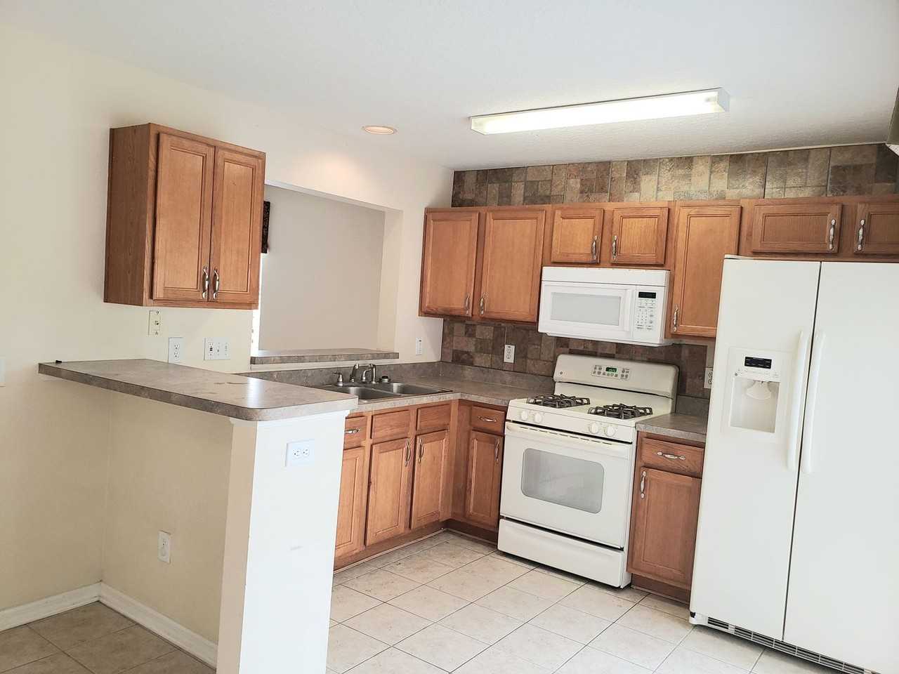 10310 Lakeside Vista Dr - Photo 6 of 14