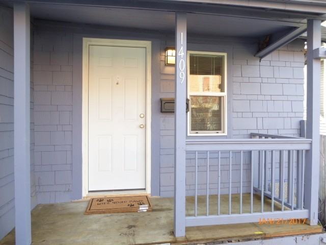 1409 Nw 54th St - Photo 4 of 14