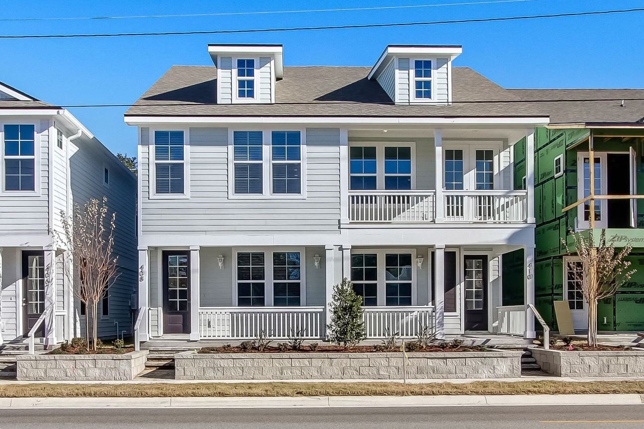 408 S 8th St - Photo 2 of 44
