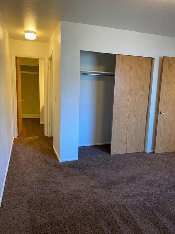 1754 W 1300 N - Photo 5 of 19