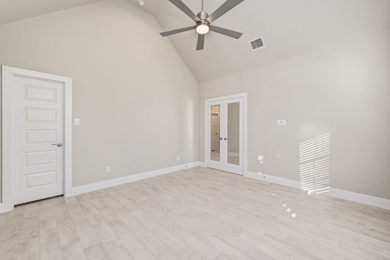 23502 Persimmon Creek Ln - Photo 5 of 43