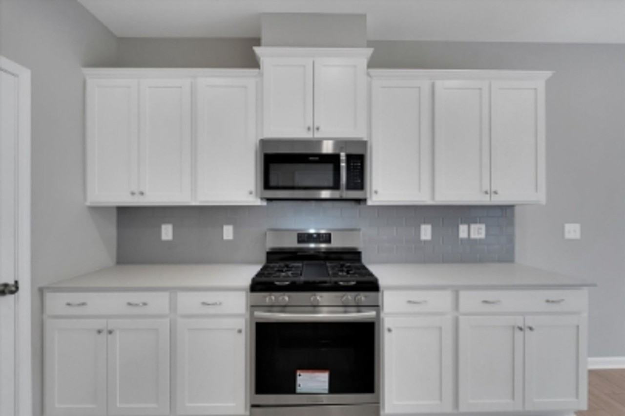 40 Fernhill Ln - Photo 6 of 28