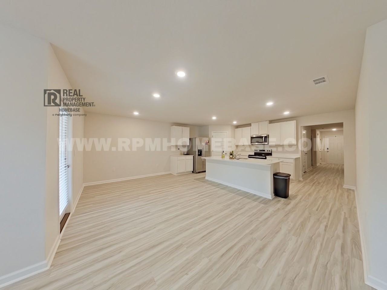 332 Flounder St - Photo 4 of 20