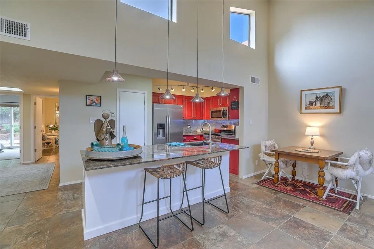 1543 Escondida Ct - Photo 3 of 38
