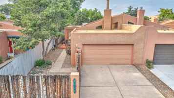 featured image of 1543 Escondida Ct